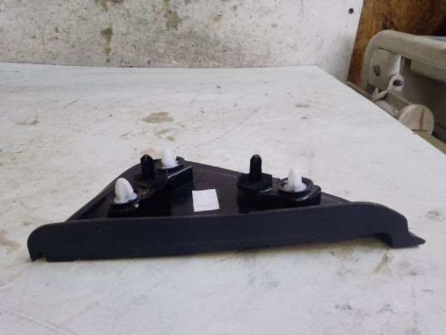 bontott DACIA SANDERO Jobb C Oszlop Burkolat