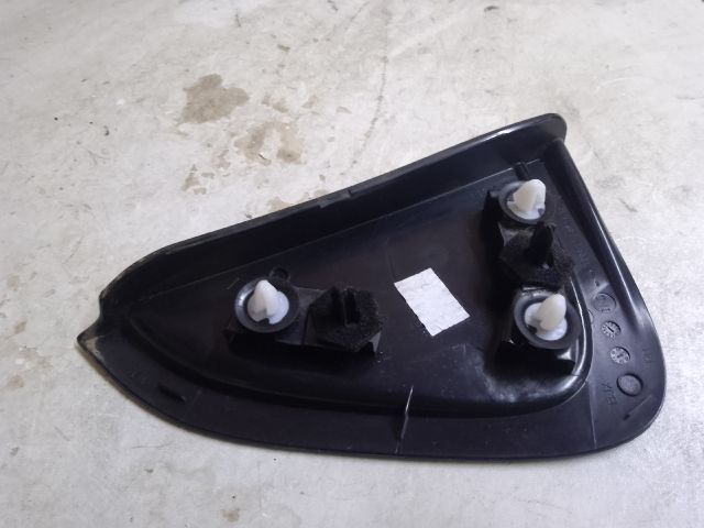 bontott DACIA SANDERO Jobb C Oszlop Burkolat