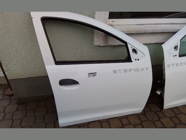 bontott DACIA SANDERO Jobb első Ablak