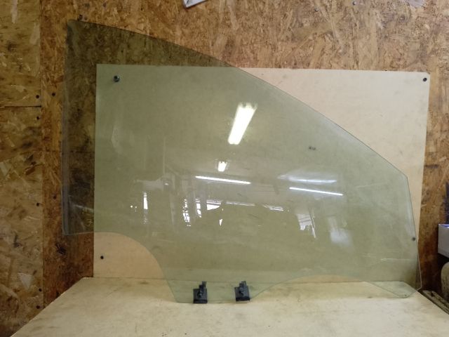 bontott DACIA SANDERO Jobb első Ablak