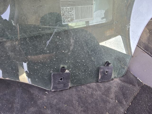 bontott DACIA SANDERO Jobb első Ablak