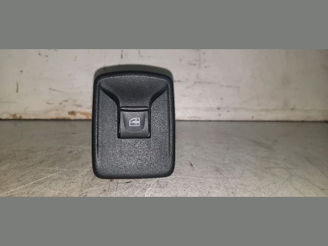 bontott DACIA SANDERO Jobb első Ablakemelő Kapcsoló