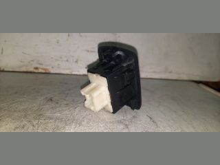 bontott DACIA SANDERO Jobb első Ablakemelő Kapcsoló