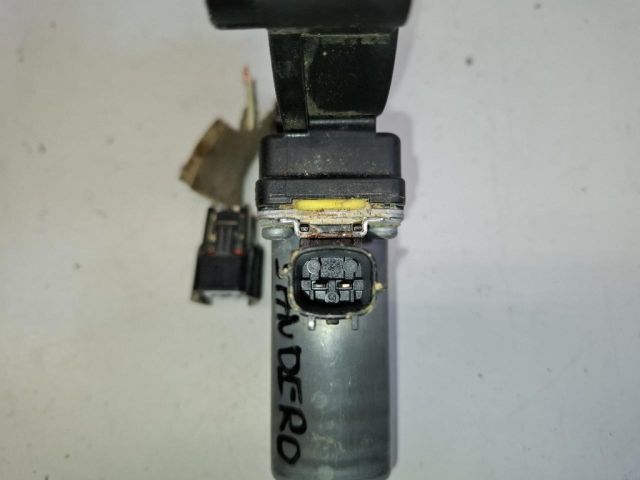 bontott DACIA SANDERO Jobb első Ablakemelő Motor