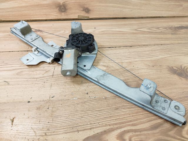 bontott DACIA SANDERO Jobb első Ablakemelő Szerkezet (Elektromos)