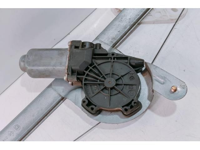 bontott DACIA SANDERO Jobb első Ablakemelő Szerkezet (Elektromos)