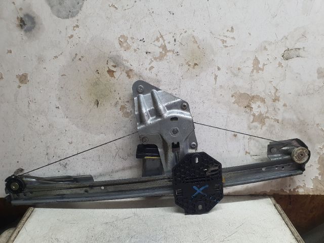 bontott DACIA SANDERO Jobb első Ablakemelő Szerkezet (Elektromos)