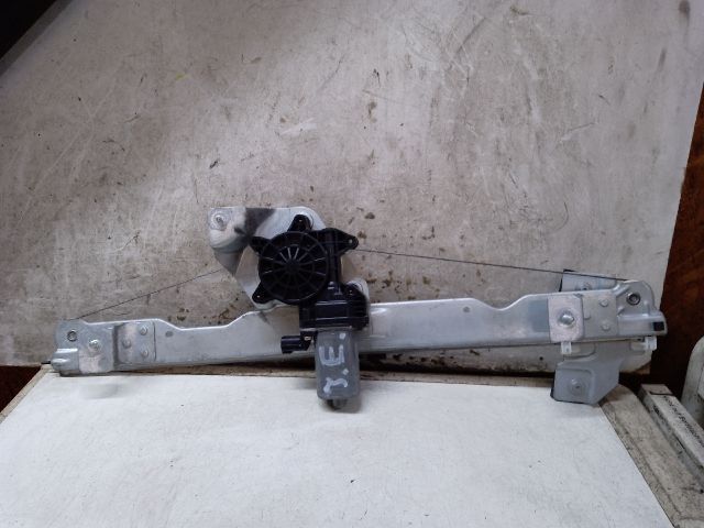 bontott DACIA SANDERO Jobb első Ablakemelő Szerkezet (Elektromos)