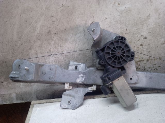 bontott DACIA SANDERO Jobb első Ablakemelő Szerkezet (Elektromos)