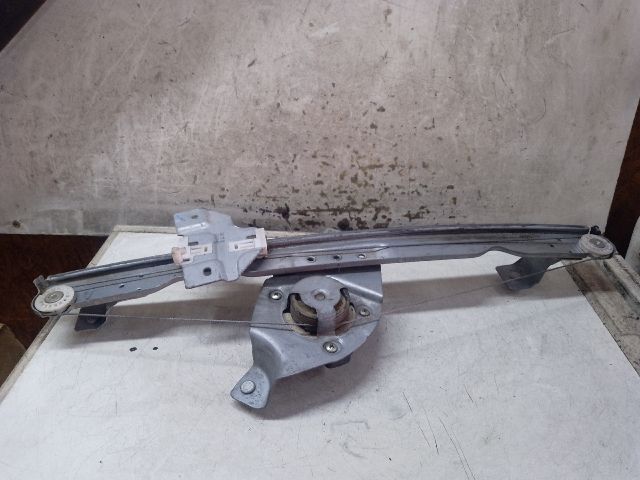 bontott DACIA SANDERO Jobb első Ablakemelő Szerkezet (Elektromos)