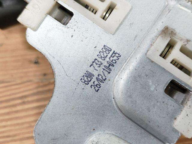 bontott DACIA SANDERO Jobb első Ablakemelő Szerkezet (Elektromos)