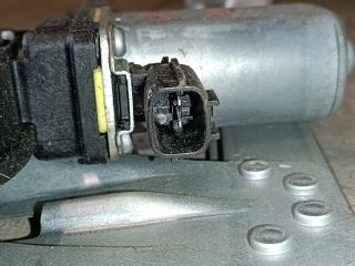 bontott DACIA SANDERO Jobb első Ablakemelő Szerkezet (Elektromos)