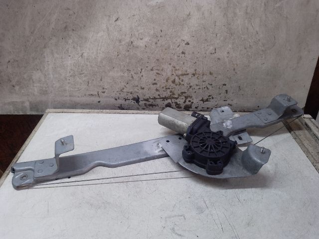 bontott DACIA SANDERO Jobb első Ablakemelő Szerkezet (Elektromos)