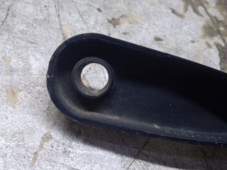 bontott DACIA SANDERO Jobb első Ablaktörlő Kar