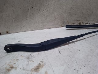 bontott DACIA SANDERO Jobb első Ablaktörlő Kar