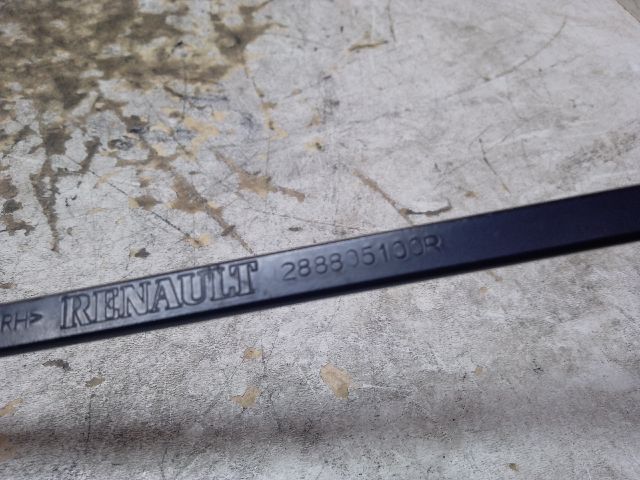 bontott DACIA SANDERO Jobb első Ablaktörlő Kar