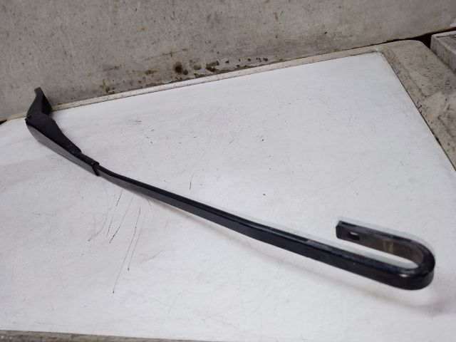 bontott DACIA SANDERO Jobb első Ablaktörlő Kar