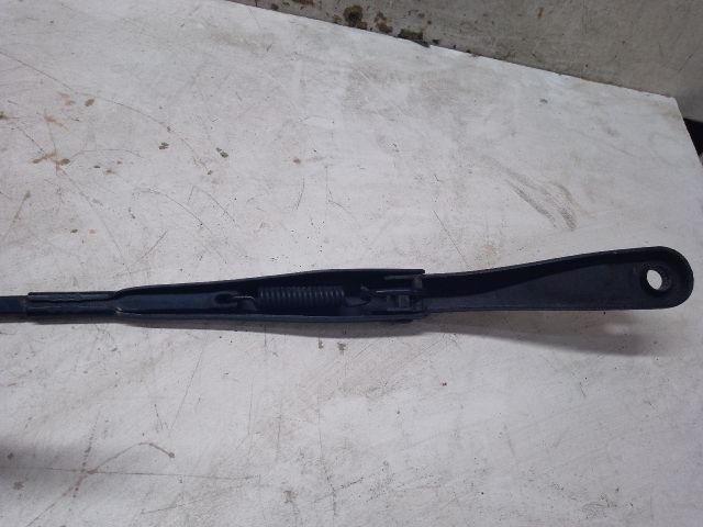 bontott DACIA SANDERO Jobb első Ablaktörlő Kar
