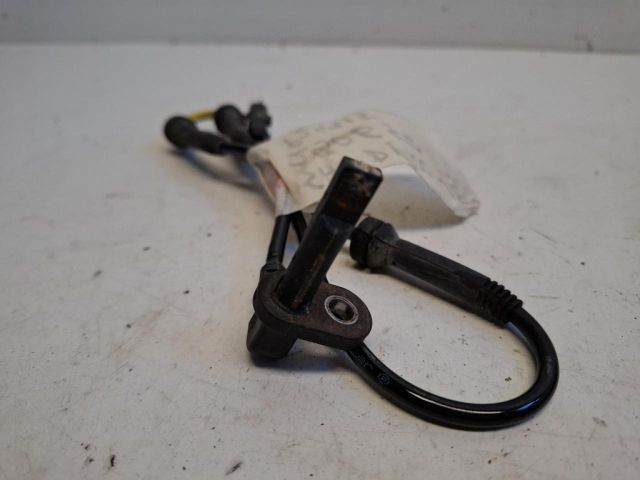 bontott DACIA SANDERO Jobb első ABS Jeladó