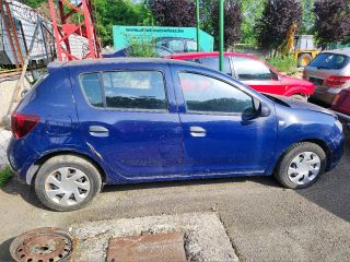 bontott DACIA SANDERO Jobb első Ajtó Kárpit