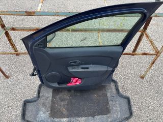 bontott DACIA SANDERO Jobb első Ajtó (Részeivel)