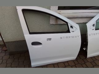 bontott DACIA SANDERO Jobb első Ajtó (Részeivel)