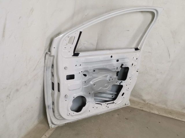 bontott DACIA SANDERO Jobb első Ajtó (Üres lemez)