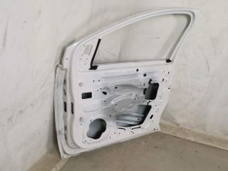 bontott DACIA SANDERO Jobb első Ajtó (Üres lemez)