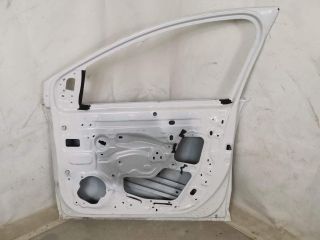 bontott DACIA SANDERO Jobb első Ajtó (Üres lemez)