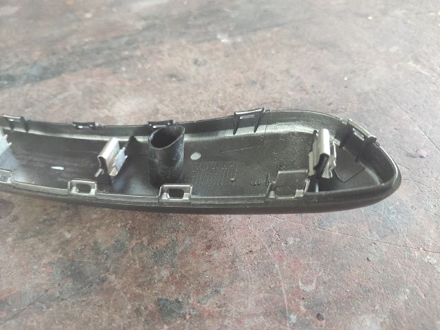 bontott DACIA SANDERO Jobb első Ajtóbehúzó