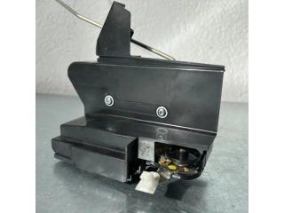 bontott DACIA SANDERO Jobb első Ajtózár