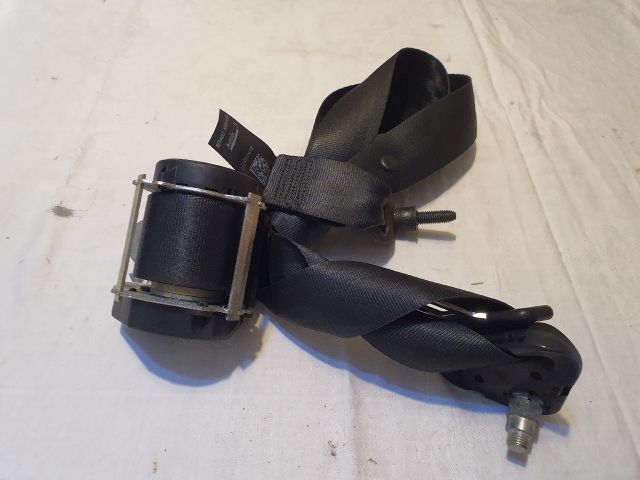 bontott DACIA SANDERO Jobb első Biztonsági Öv