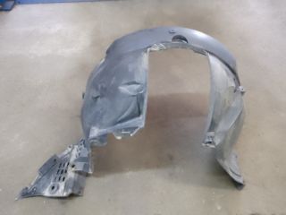 bontott DACIA SANDERO Jobb első Dobbetét (Kerékjárati, Műanyag)