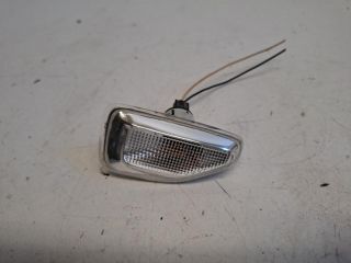 bontott DACIA SANDERO Jobb első Irányjelző