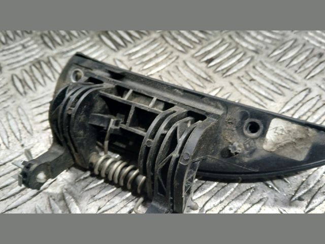 bontott DACIA SANDERO Jobb első Külső Kilincs