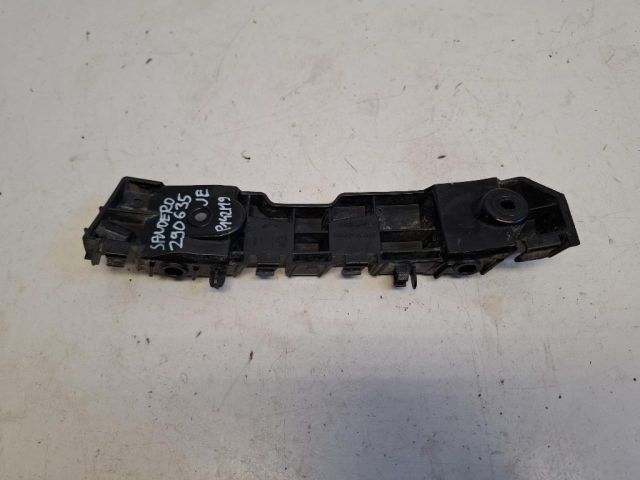 bontott DACIA SANDERO Jobb első Oldal Lökhárító Tartó (Műanyag)