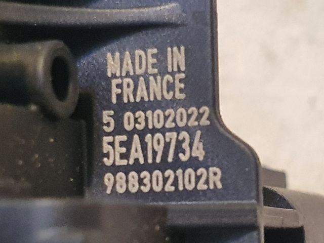 bontott DACIA SANDERO Jobb első Oldal Ütközés Érzékelő