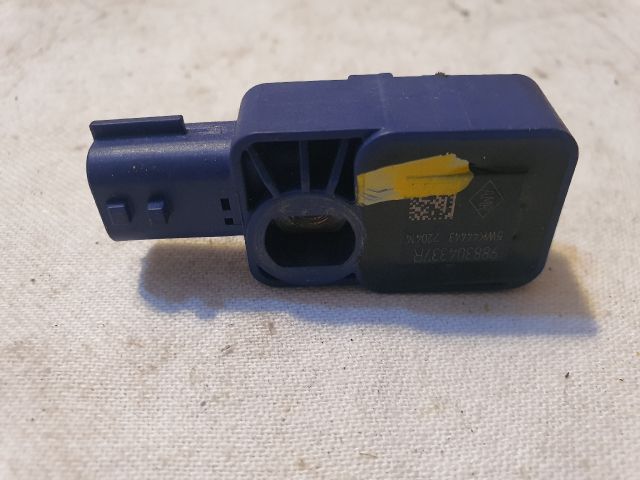 bontott DACIA SANDERO Jobb első Oldal Ütközés Érzékelő