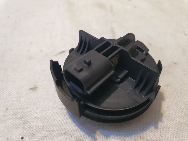 bontott DACIA SANDERO Jobb első Oldal Ütközés Érzékelő