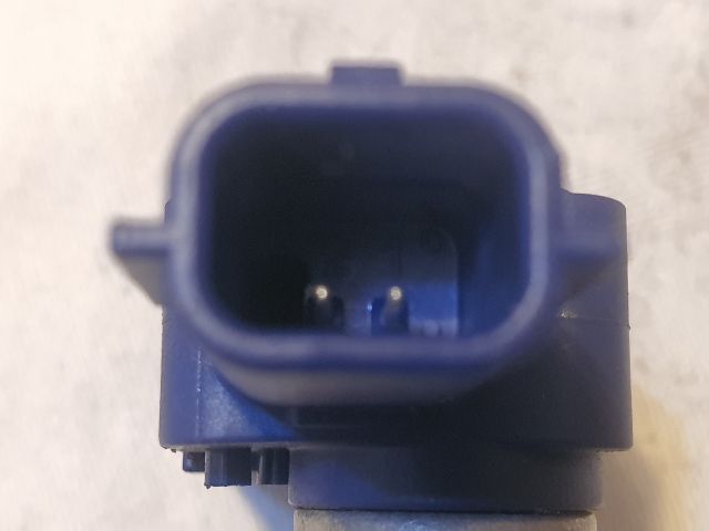 bontott DACIA SANDERO Jobb első Oldal Ütközés Érzékelő