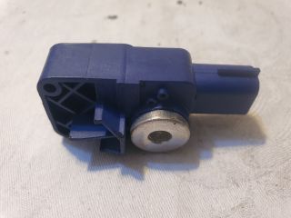 bontott DACIA SANDERO Jobb első Oldal Ütközés Érzékelő