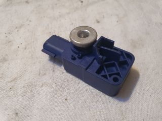 bontott DACIA SANDERO Jobb első Oldal Ütközés Érzékelő