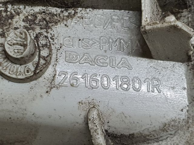 bontott DACIA SANDERO Jobb első Sárvédő Irányjelző