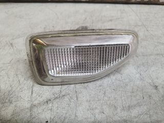 bontott DACIA SANDERO Jobb első Sárvédő Irányjelző