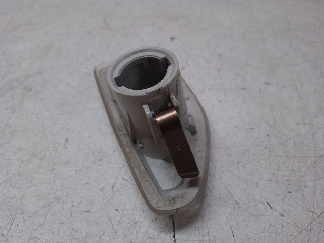 bontott DACIA SANDERO Jobb első Sárvédő Irányjelző