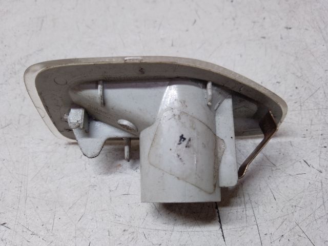 bontott DACIA SANDERO Jobb első Sárvédő Irányjelző