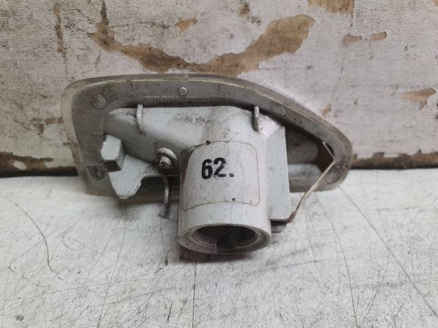 bontott DACIA SANDERO Jobb első Sárvédő Irányjelző