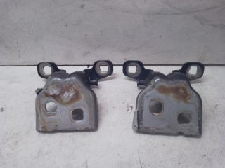 bontott DACIA SANDERO Jobb első Zsanér