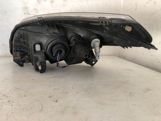 bontott DACIA SANDERO Jobb Fényszóró