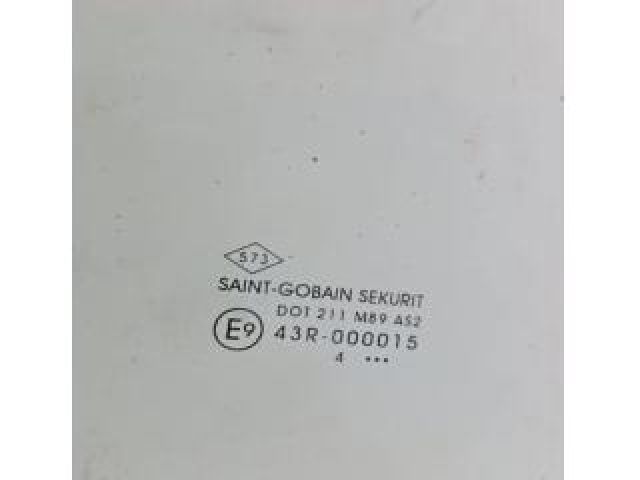 bontott DACIA SANDERO Jobb hátsó Ablak